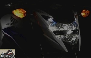 Honda CB500F headlight