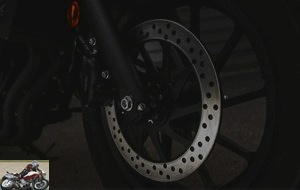 The front brake of the CMX 500 Rebel