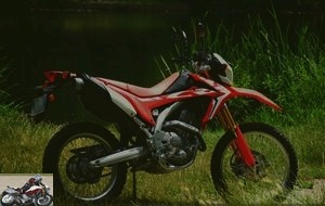 Honda CRF250L test: the Euro4 version on the right side