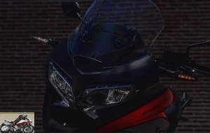 Honda Crossrunner headlight