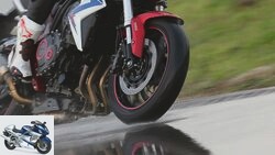 Motorcycle touring tires 120-70 ZR 17 and 180-55 ZR 17 in the test