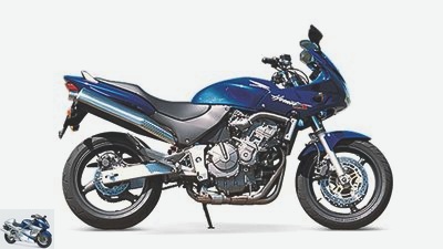 Kawasaki ZR-7-S for sale