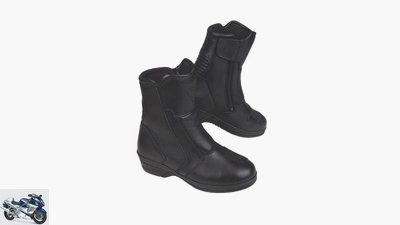 Short motorcycle boots with 6 cm raised soles for women