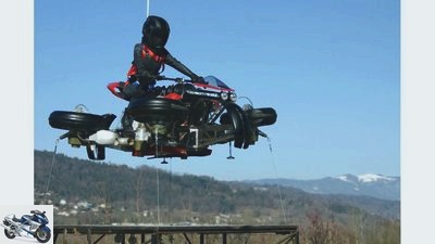 Lazareth LMV 496 - motorcycle turns into quadrocopter