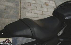 The saddle offers good comfort for the rider