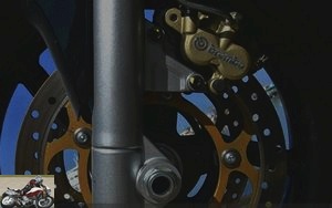 Aprilia SRV 850 brakes