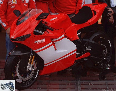 Ducati DESMOSEDICI 1000 RR 2006