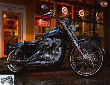 Harley-Davidson XL 1200 V SPORTSTER Seventy-Two 2015