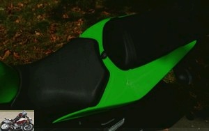 Kawasaki Ninja 250R saddle