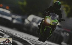 Kawasaki Ninja 300 front