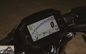 Kawasaki Z650's all-new TFT speedometer