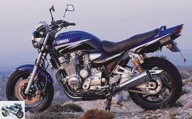 Yamaha XJR 1300 2004