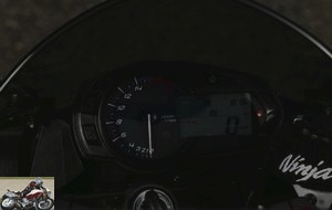 Kawasaki ZX-6R speedometer