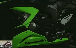 Kawasaki ZX-6R engine