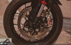 KTM 890 Duke R receives Michelin Power Cup II tires