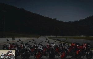 The entire 2015 KTM Duke range