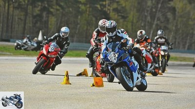 Motorcycle driving training