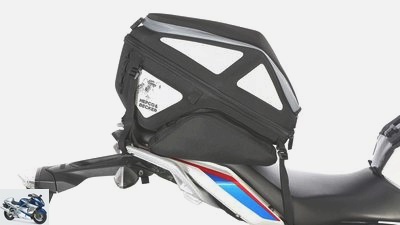 Motorcycle tail bags in the test