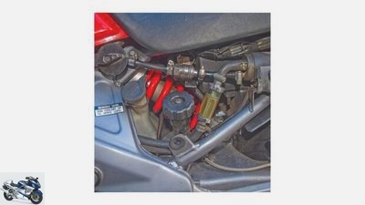 MOTORCYCLE screwdriver tip on starting problems
