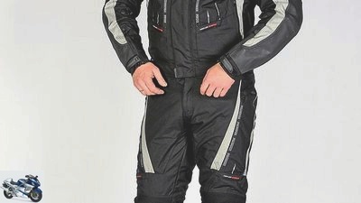 Motorcycle textile suits up to 400 euros in the test