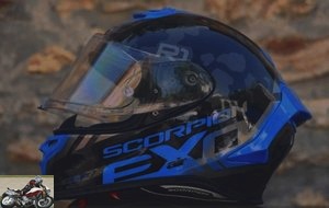 The Exo-R1 Air is here in its black and blue 'OGI' version