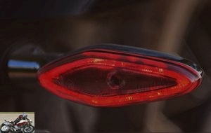 2 LED rear lights with integrated turn signal