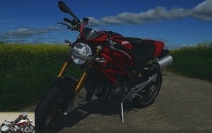 Ducati Monster 1100S test