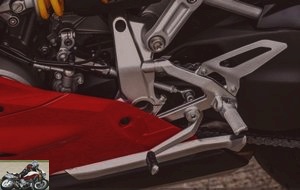 La Panigale receives an up / down Shifter