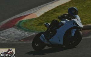 The mechanics of the SuperSport are quite flexible and facilitate handling