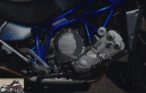 The 6-cylinder in-line of the K1600
