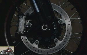 320mm discs, Brembo 4-piston radial-mount monobloc calipers, Bosch ABS