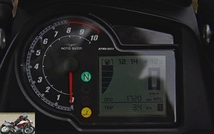 Moto Guzzi Stelvio 8V speedometer