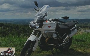 Moto Guzzi Stelvio 1200