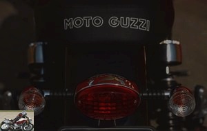Moto Guzzi V7 Stone rear light