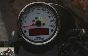 Moto Guzzi V9 speedometer