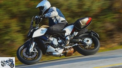MV Agusta Stradale 800 in the driving report
