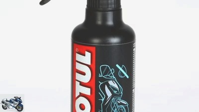 Nine motorcycle cleaners in the product test