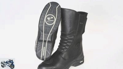 Inexpensive touring boots in the product test