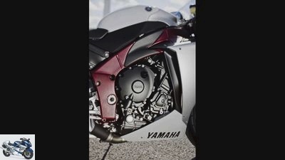 Premiere Yamaha YZF-R1 + videos