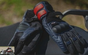 T.UR G-One gloves
