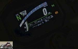 4.3-inch color TFT instrumentation is identical to that of the Z900