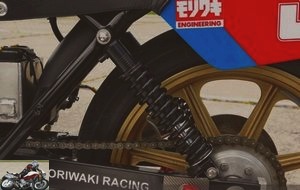 The shocks modified by Moriwaki are longer and more inclined than the original