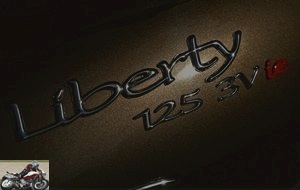 Piaggio Liberty 125 logo