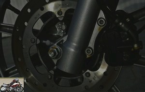 240 mm disc brakes on Piaggio Liberty 125