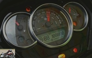 Piaggio MP3 Yourban scooter speedometer