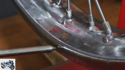 Guide to repairing spoked motorcycle wheels part 2