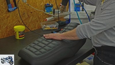 Screwdriver tips for motorcycle seats