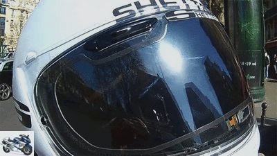 Shetter's electrically self-tinting visor