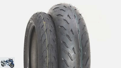 Sports tire 2021 on the Yamaha R1 in the test