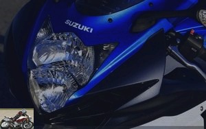 Suzuki GSXR 600 headlight